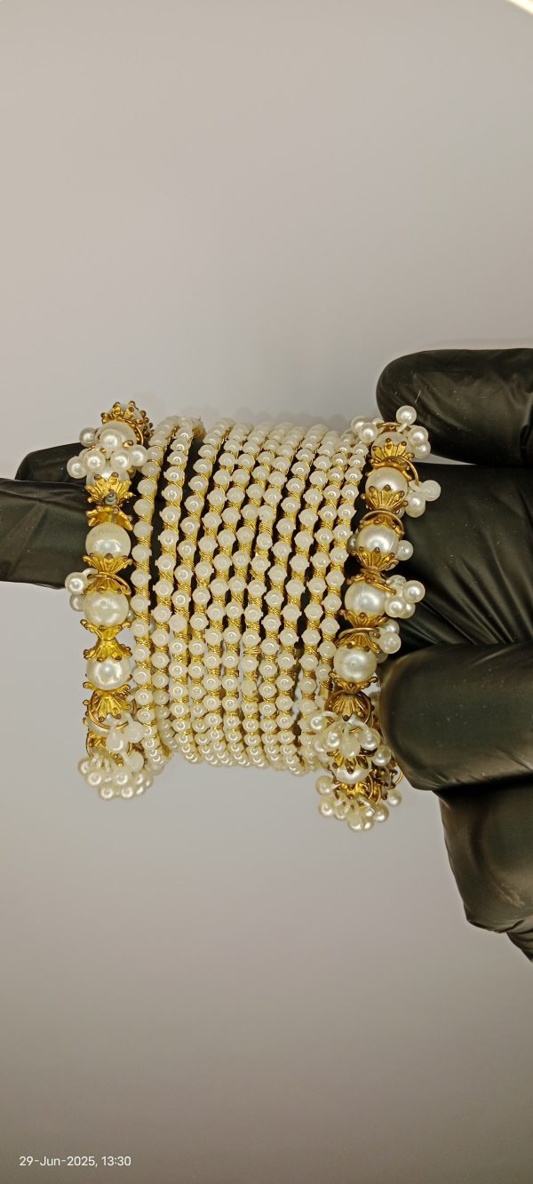 Luxurious White Pearl Bangles For Ladies And Girls – 2 Pearl Bangles And 12 Churiyan